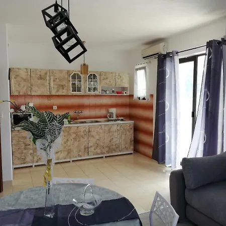 Stojan A1 Apartman Marina