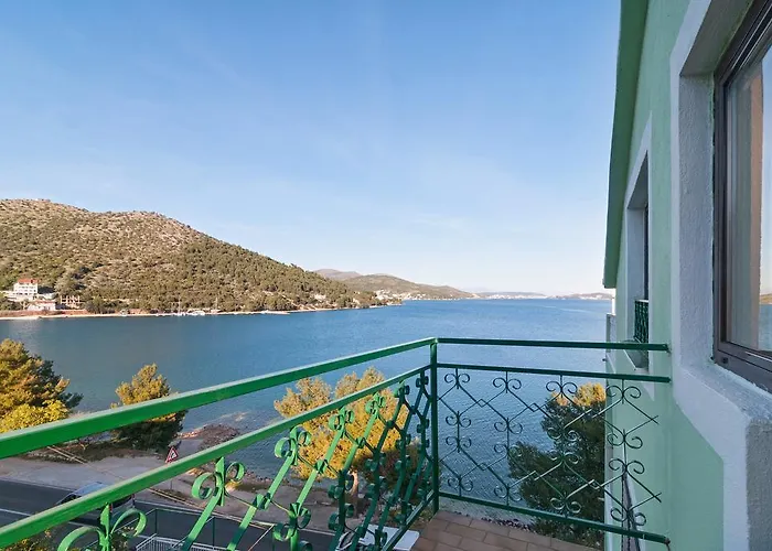 Stojan A1 * Marina