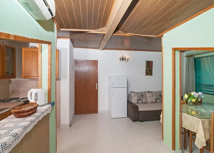 Stojan A1 Apartman Marina