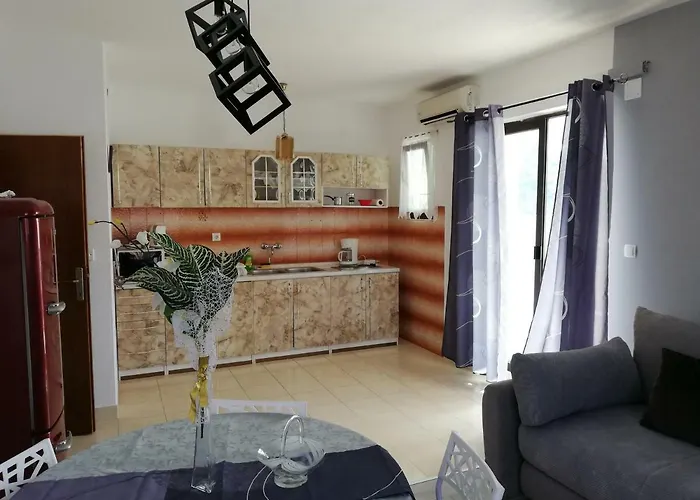 Stojan A1 Apartman Marina